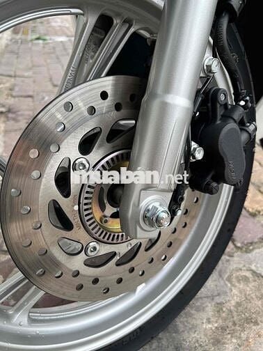 cần bán sh 150c abs trùm mềm 700km
