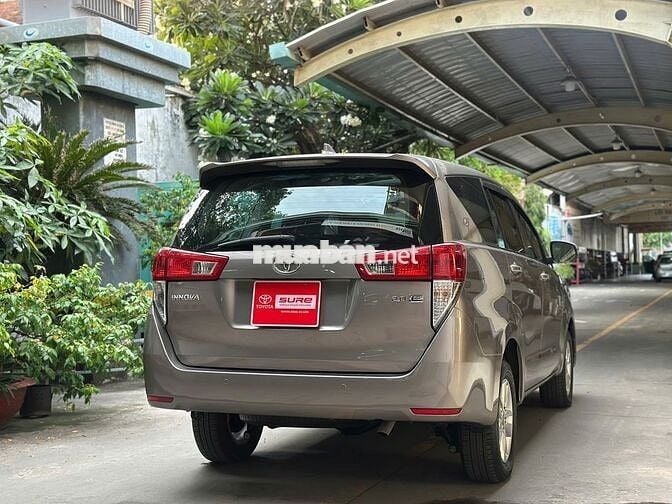 Toyota Innova 2.0E MT - Sản xuất 2020