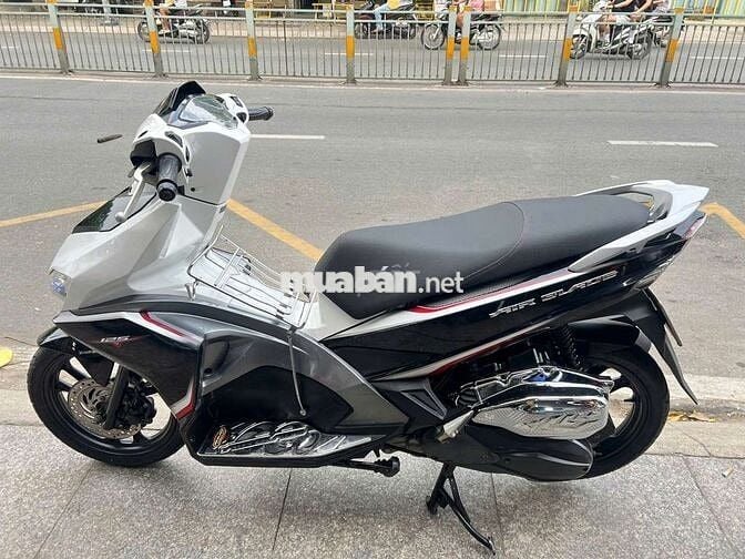 Honda air blade 2017 mới 90% Bstp chính chủ