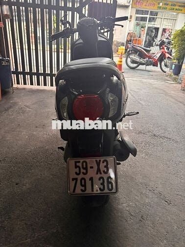 Bán xe scoopy đen bóng đk 4/2022