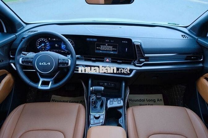 KIA SPORTAGE 2024 - 10,000km