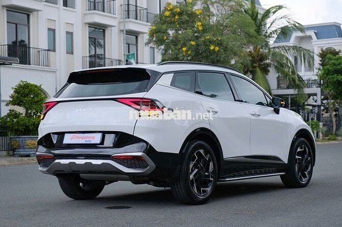 KIA SPORTAGE 2024 - 10,000km
