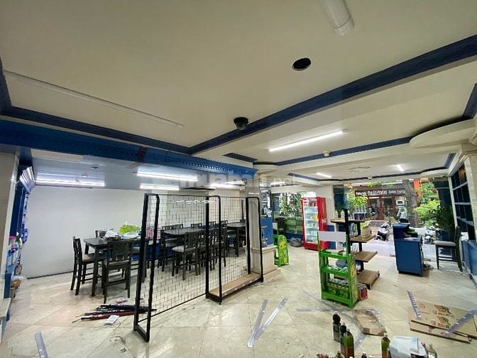 Cho thuê mặt bằng 144m2 - Trung tâm Phú Mỹ Hưng 