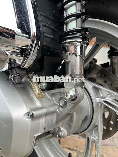 cần bán sh 150c abs trùm mềm 700km