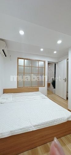 Căn tập thể tầng 2 mặt thoáng, ô tô đỗ chân cầu thang Căn tập thể thiế