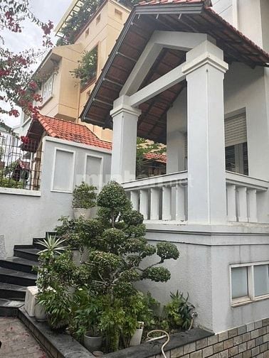 Cho thuê biệt thự KDC Cao Lỗ P4Q8