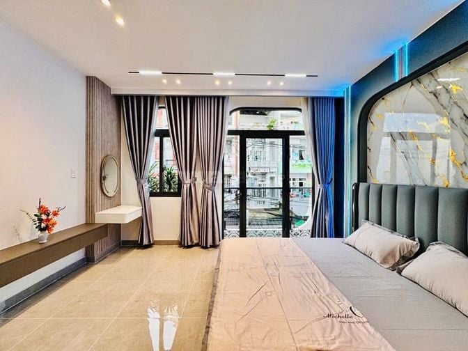 Bán nhà mặt tiền đường 8m Phan Huy Ích, Gò Vấp, 4,5x16m, 1 lửng, 3 lầu