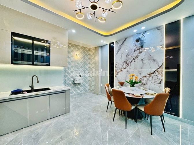 Bán nhà mặt tiền đường 8m Phan Huy Ích, Gò Vấp, 4,5x16m, 1 lửng, 3 lầu