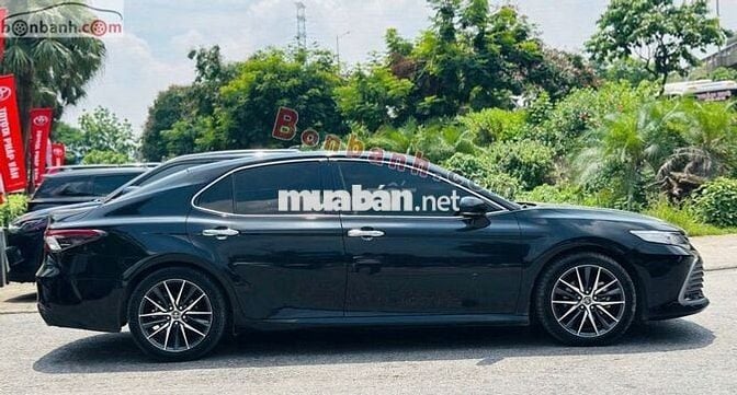 Toyota Camry 2.5Q 2023