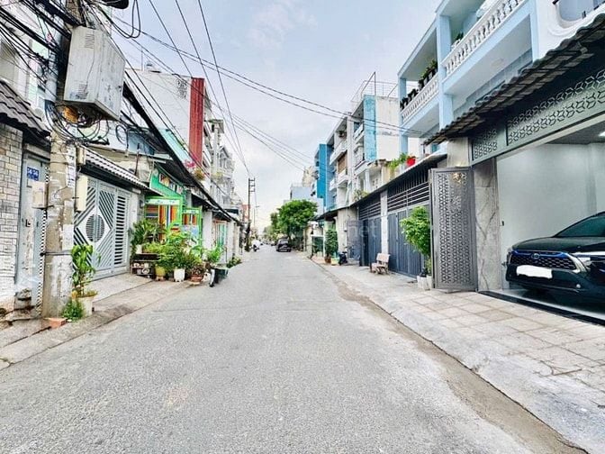 Bán nhà mặt tiền đường 8m Phan Huy Ích, Gò Vấp, 4,5x16m, 1 lửng, 3 lầu