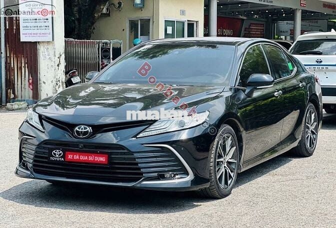 Toyota Camry 2.5Q 2023