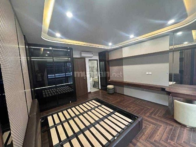 NHÀ MỚI PHỐ NGUYỄN SƠN - 6TẦNG THANG MÁY - PHÂN LÔ OTO TRÁNH - 14.4 TỶ