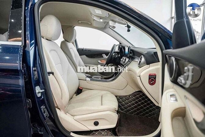 Mercedes Benz GLC 2021 200 - 34000 km