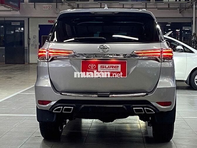 Toyota Fortuner 2.4 AT – Máy dầu – Đời 2022