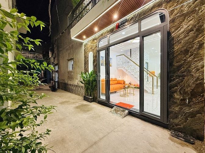 ⭐️Bán Nhà 1 Lầu đẹp Cao cấp hẻm xe hơi Phạm Văn Bạch, P15, Q.Tân Bình.