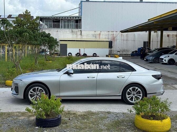 VinFast Lux A2.0 2021 - 23000 km