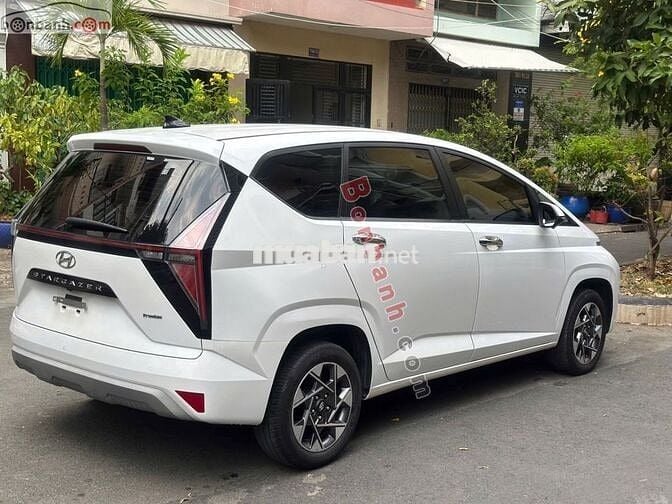Hyundai Stargazer Cao cấp 1.5 AT 2022