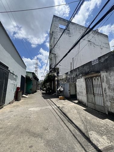BÙI MINH TRỰC QUẬN 8, HẺM 5M Ô TÔ ĐỖ CỬA , 64M2 4 TẦNG MỚI TINH