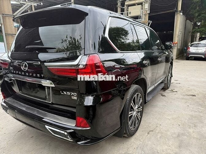 Lexus LX 2*** km