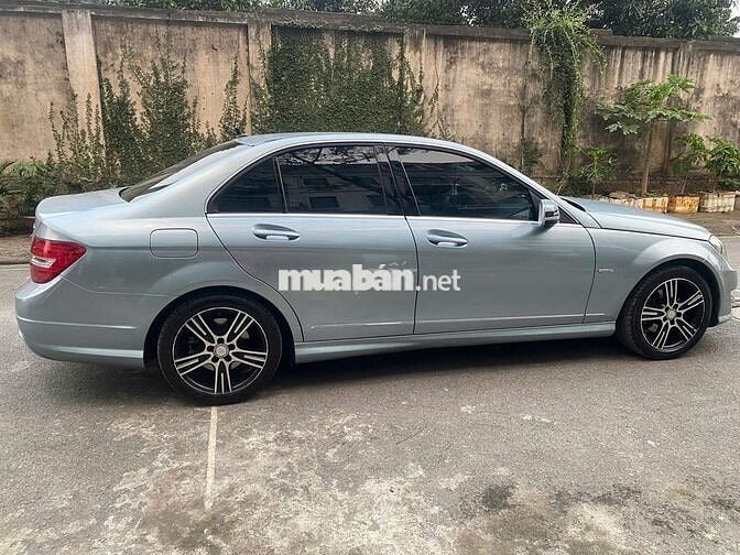 Mercedes Benz C Class 2014  - 60000 km