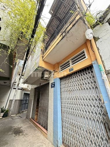 Bán nhà 4 tầng mặt tiền Đồng Xoài, P.13, Q.Tân Bình, ngay nhà ga T3