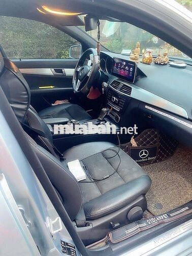 Mercedes Benz C Class 2014  - 60000 km