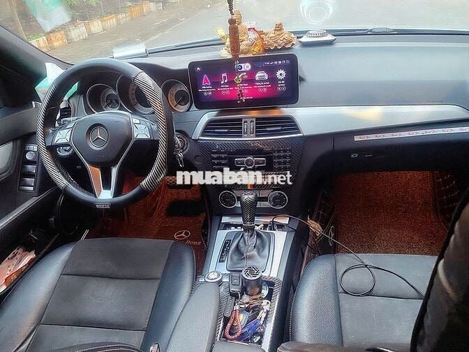 Mercedes Benz C Class 2014  - 60000 km