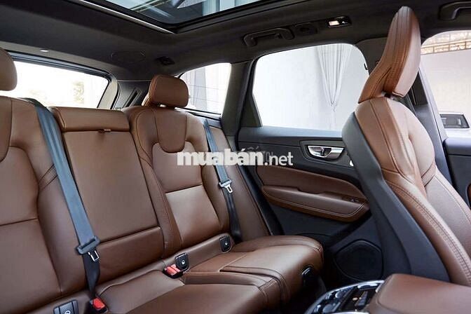 Volvo XC60 2025 Ultimate Bright B6 AWD