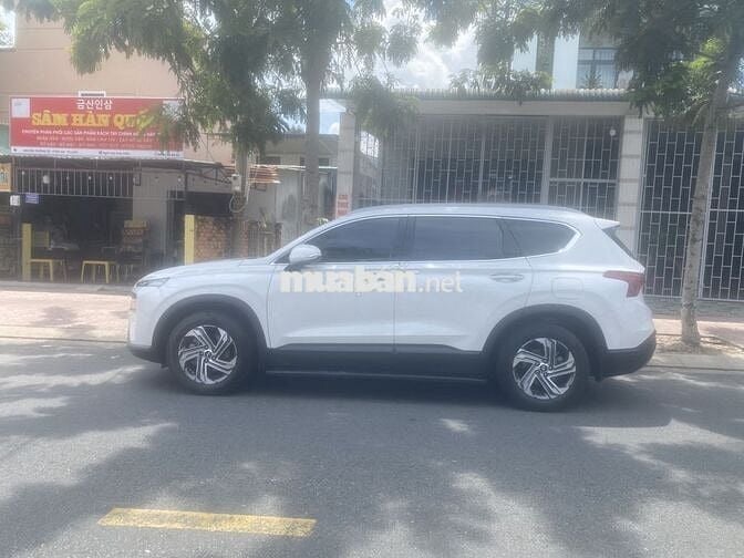 Hyundai Santa Fe 2023 Tiêu chuẩn 2.5L - 25000 km