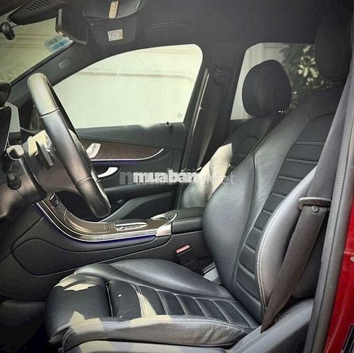 Mercedes Benz GLC Class 2021  - 70000 km