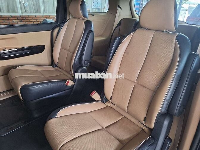 Sedona Full dầu 2016 xe đẹp bán gấp