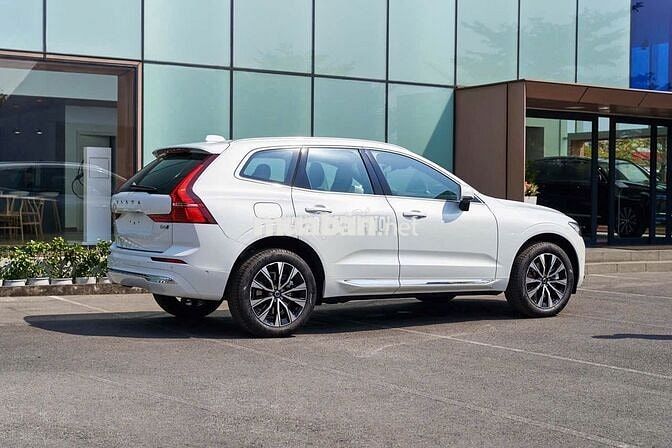 Volvo XC60 2025 Ultimate Bright B6 AWD