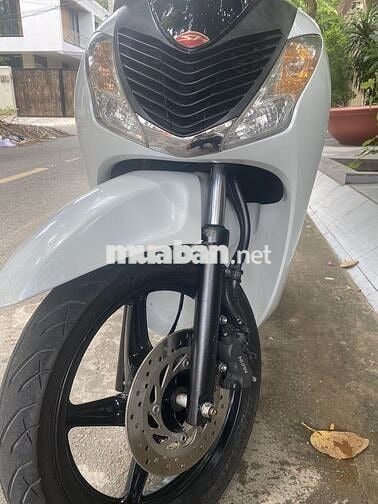 Xe SH Nhập Ý Trắng Đen 2010 125 SM 105