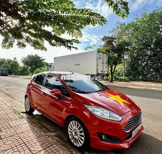 Ford Fiesta 2014 1.0 AT Sport - 100000 km
