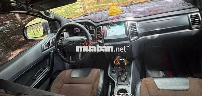 Ford Wildtrak đời 2017 2 cầu