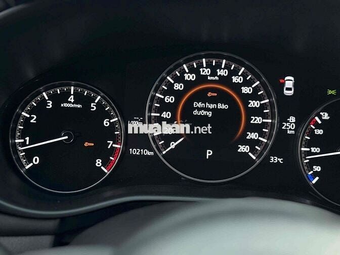 Mazda 3 2022 1.5L Luxury - 10300 km