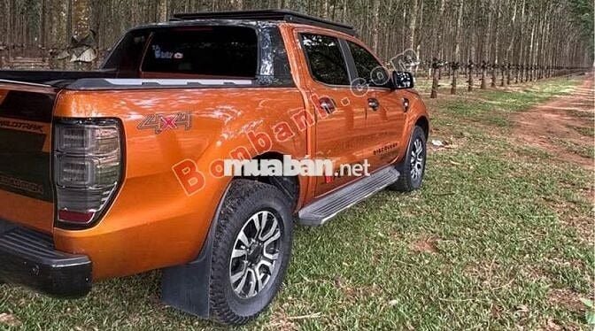 Ford Wildtrak đời 2017 2 cầu