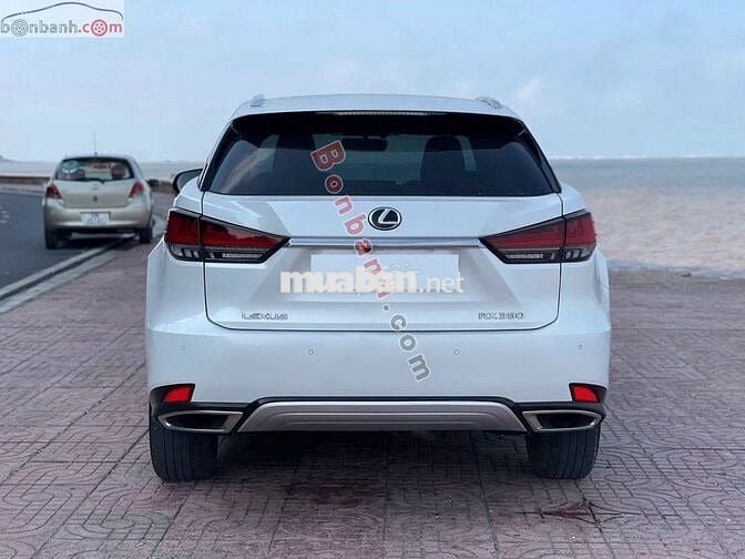 Bán Lexus RX300 2022 màu trắng