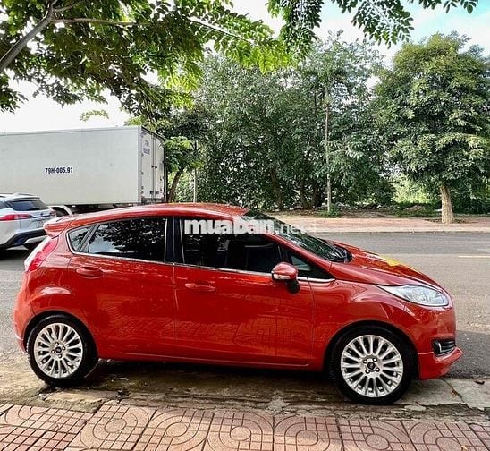 Ford Fiesta 2014 1.0 AT Sport - 100000 km
