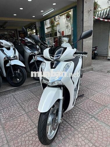 Honda SH 125i 2024 Smartkey Trắng BST Chính chủ