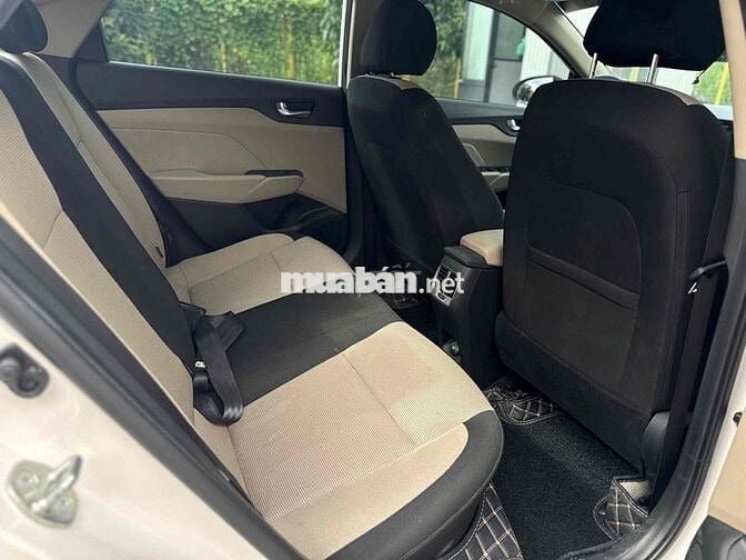 Hyundai Accent 2023 1.4 AT - 10880 km