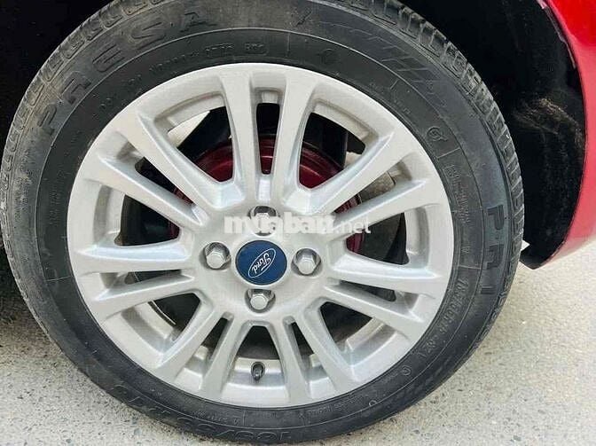 Ford Fiesta 2014 1.5 AT Sport - 8 km
