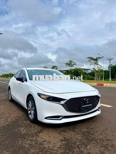 Mazda 3 2019 Sport 1.5L Luxury - 65000 km