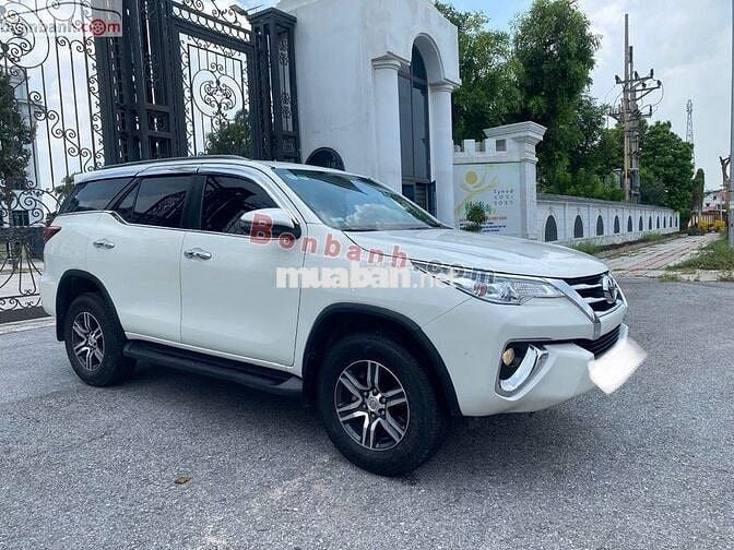 Toyota Fortuner 2.7V 4x2 AT 2018