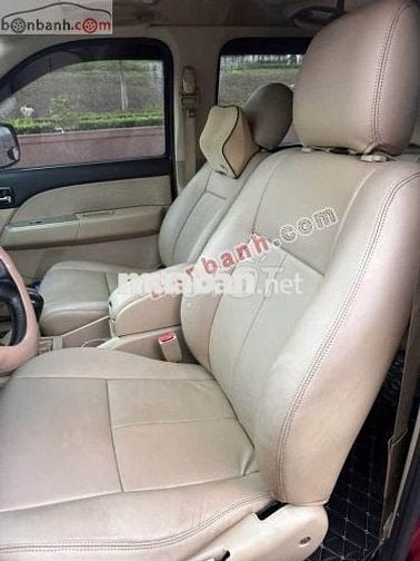 Ford Everest 2.5L 4x2 MT 2011