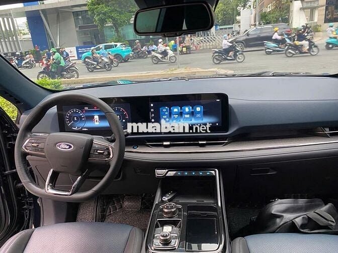 Territory TitaniumX Lướt 17000km 2023 Xuất Hóa Đơn