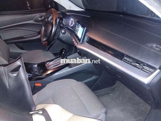 MG5 STD tự động 2022 - 60.000 km