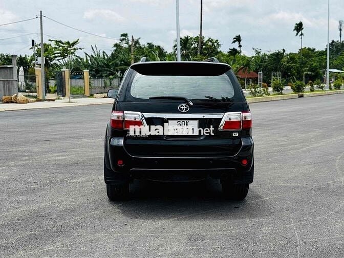 Toyota Fortuner 2011 2.7V, Cực Đẹp, Hỗ Trợ Góp