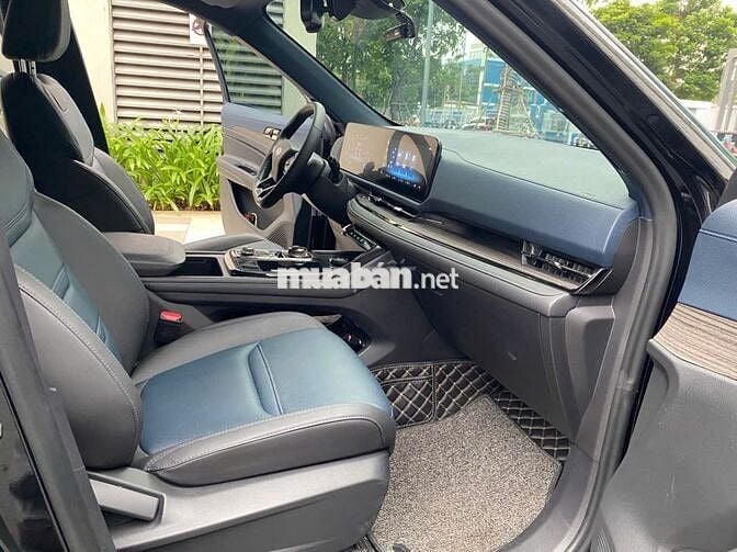 Territory TitaniumX Lướt 17000km 2023 Xuất Hóa Đơn