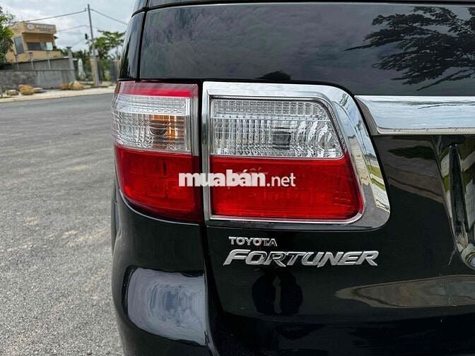 Toyota Fortuner 2011 2.7V, Cực Đẹp, Hỗ Trợ Góp
